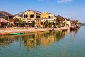 Adventure i Vietnam Inkl. 2-dages cruise i Halong bugten