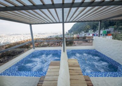 Outdoor jacuzzi rooftop